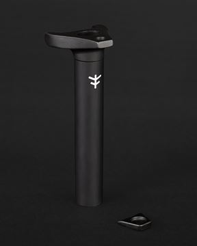 Picture of FLYBIKES TRIPOD SEATPOST 135 FLAT BLACK